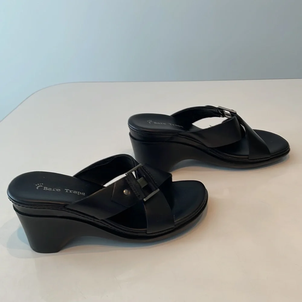 Bare Traps Ladies Wedge sandal, size 7M - Picture 4 of 10